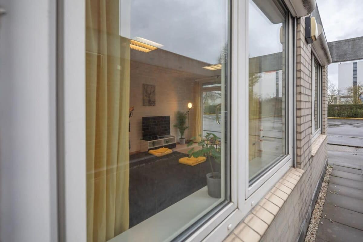 Beautiful 2 Bedroom Apartment Incl Parking Hamburg Dış mekan fotoğraf