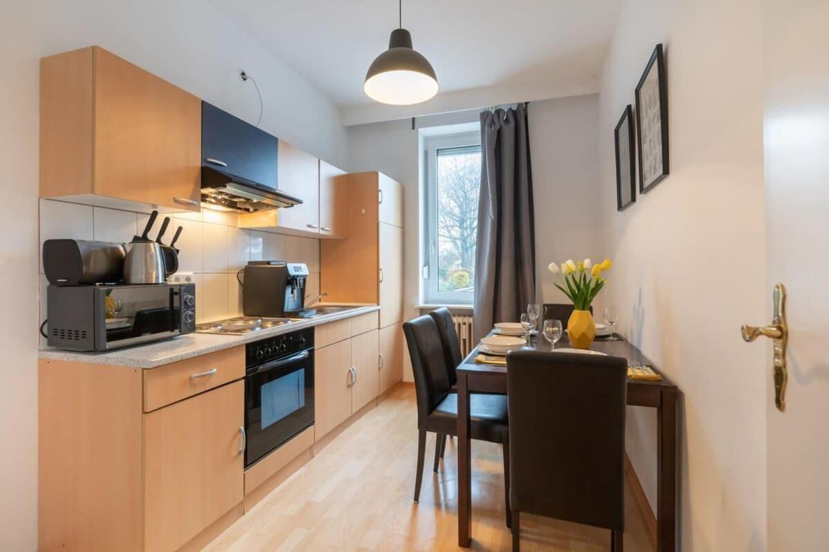 Beautiful 2 Bedroom Apartment Incl Parking Hamburg Dış mekan fotoğraf